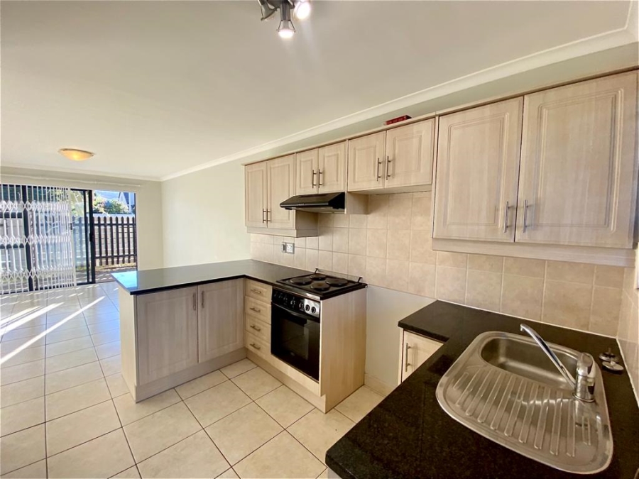2 Bedroom Property for Sale in Heritage Park Western Cape